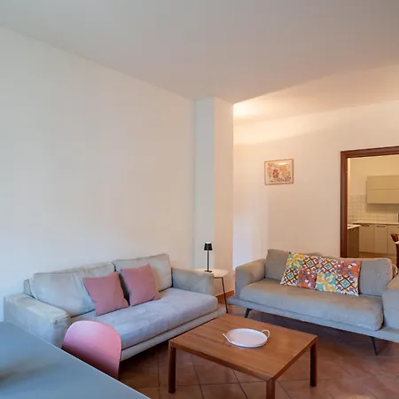 Apartman Casa Tonetta - - *